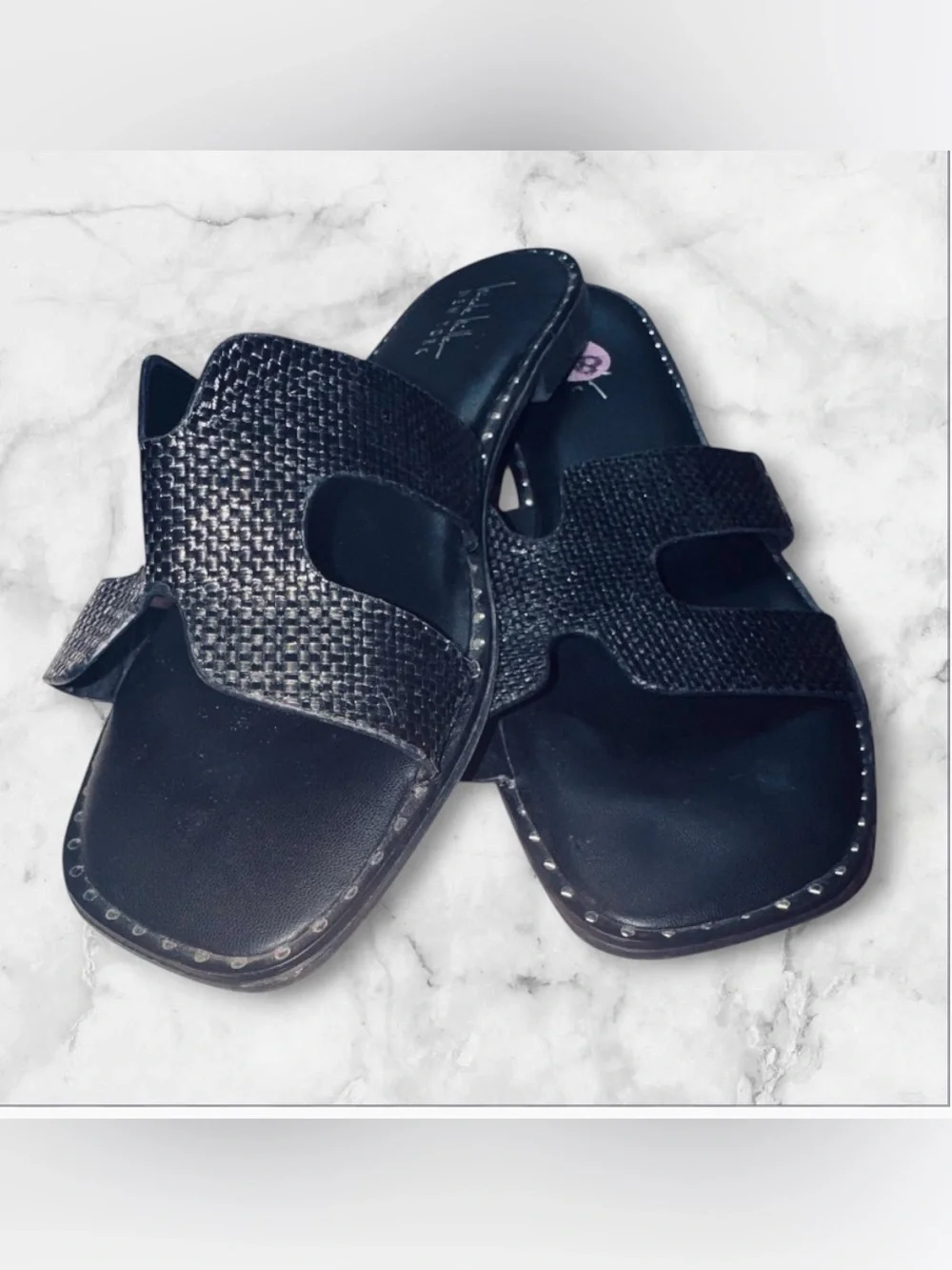 Women's Nicolle Miller New York Black Open-Toe Slide Sandals with Cutout Strap